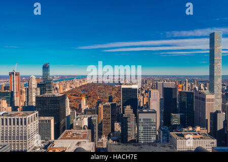 Blick auf den Central Park von der Spitze des Felsens. Stockfoto