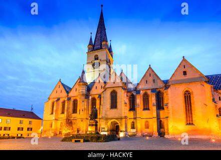 Sibiu, Rumänien. Evangelische Kathedrale in das Zentrum von Sibiu, Siebenbürgen, Europäische Kulturhauptstadt für das Jahr 2007. Stockfoto