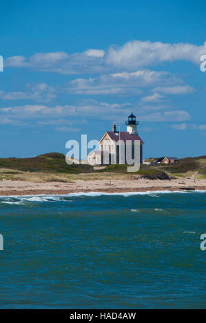 Block Island North Leuchtturm über Kuh Cove, Block Island National Wildlife Refuge, Block Island, Rhode Island Stockfoto