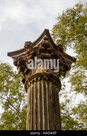 Details der Architektur in den nationalen historischen Ort Windsor-Ruinen in Mississippi. Stockfoto