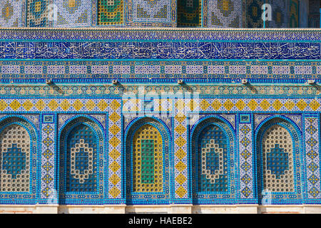 Detail des Mosaiks auf die Haube des Felsens. Jerusalem, Israel Stockfoto