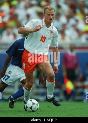 DENNIS BERGKAMP HOLLAND 8. Juli 1994 Stockfoto