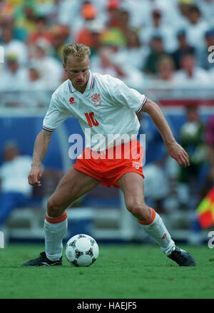 DENNIS BERGKAMP HOLLAND 8. Juli 1994 Stockfoto