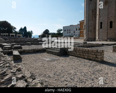 Ruinen des Forum Romanum, Zadar, Dalmatien, Kroatien. Stockfoto