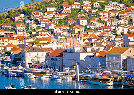 Stadt Trogir Meer Natur und Architektur zu sehen, Insel Ciovo, Dalmatien, Kroatien Stockfoto