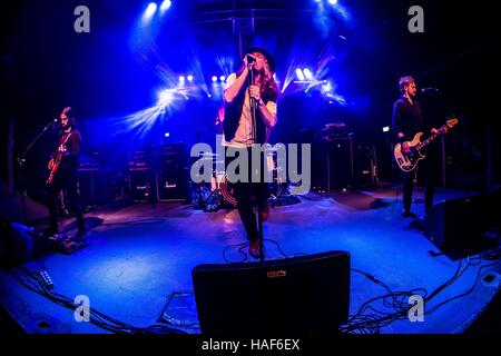 Mailand, Italien. 29. November 2016. Die Antwort, nördlichen irischen Hard Rock und Blues-Rock-Band, tritt bei Magazzini Generali in Mailand, Italien © Mairo Cinquetti/Pacific Press/Alamy Live News Stockfoto