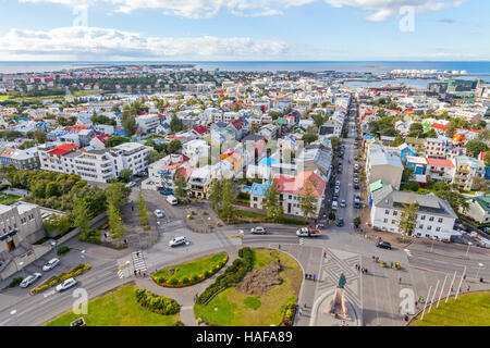 Eine Antenne Himmelsblick, nicht von einem Flugzeug, Reykjavik, Island. Stockfoto
