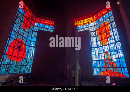 Deutschland, Nordrhein-Westfalen, Kreis Mettmann, Velbert, Neviges. Der Nevigeser Wallfahrtsdom "Maria, Königin des Friedens", Erbaut Zwischen 1963 un Stockfoto