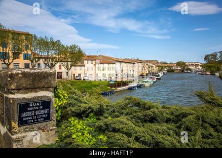 DER CANAL DU MIDI, FLIEßT ENTLANG GESCHICHTE, LANGUEDOC ROUSSILLON MIDI-PYRENÄEN Stockfoto