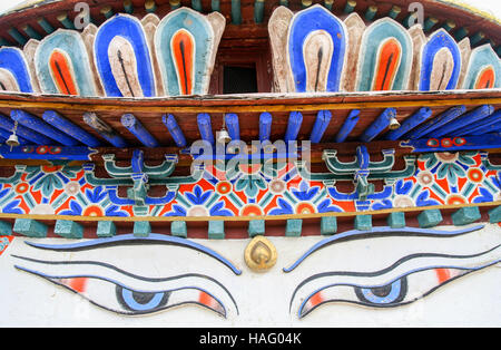 Augen und Kopf Detail des tibetischen Stupa, Tibet Stockfoto