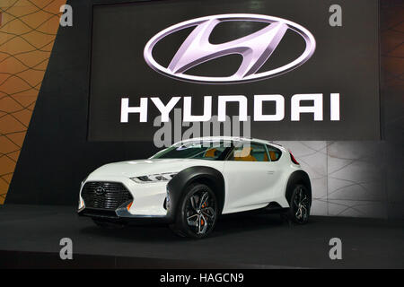 Nonthaburi, Thailand. 30. November 2016. NONTHABURI - 30 NOVEMBER: Hyundai Enduro Concept Car auf dem Display an Thailand International Motor Expo 2016 am 30. November 2016 in Nonthaburi, Thailand. Bildnachweis: Chatchai Somwat/Alamy Live-Nachrichten Stockfoto