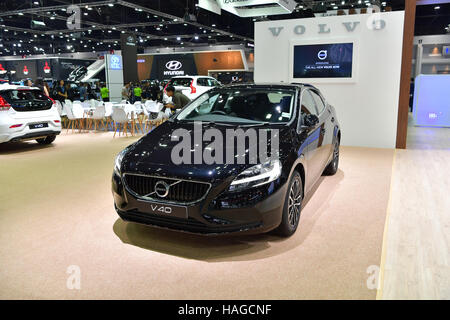 Nonthaburi, Thailand. 30. November 2016. NONTHABURI - 30 NOVEMBER: Volvo V40 Auto auf dem Display an Thailand International Motor Expo 2016 am 30. November 2016 in Nonthaburi, Thailand. Bildnachweis: Chatchai Somwat/Alamy Live-Nachrichten Stockfoto