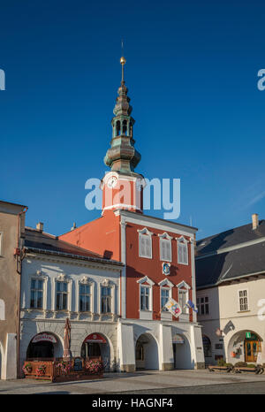 Altes Rathaus am Namesti Miru (Friedensplatz) in Svitavy, Mähren, Tschechien Stockfoto