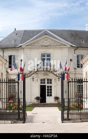 Eingang zum Rathaus oder Hôtel de Ville, Villers-Cotterêts, Aisne, Hauts-de-France, Frankreich, Europa Stockfoto