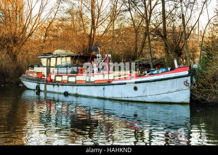 Seepferdchen, ein Boot auf den Regent's Canal von camley Street, King's Cross, London, UK günstig Stockfoto