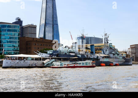 HMS Belfast, das Imperial War Museum Zweiten Weltkrieg Royal Marine Kriegsschiff in der Themse in Southwark, London, UK Stockfoto