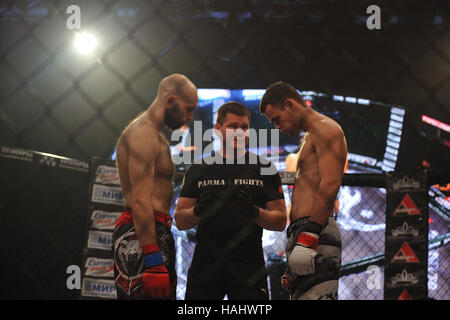 SYKTYVKAR, Russland - 26. November 2016: Parma MMA Profikämpfen-7 Turnier. Stockfoto
