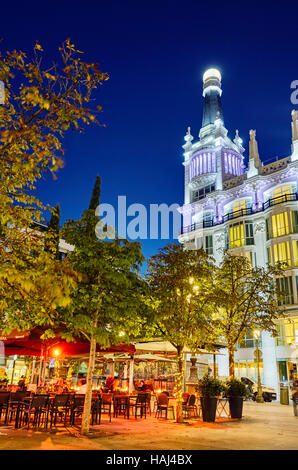 Nghtlife in Santa Ana Tapas-Bars und Restaurants-Terrassen. Madrid. Spanien. Stockfoto