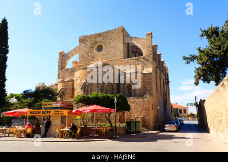 Kirche der Heiligen Petrus und Paulus, Sinan Pasha Moschee. Famagusta, Ammochostos, Nord-Zypern Stockfoto