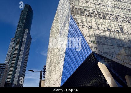 Die moderne Architektur der Ryerson University Student Learning Center Gebäude in der Innenstadt von Toronto Yonge Street Stockfoto