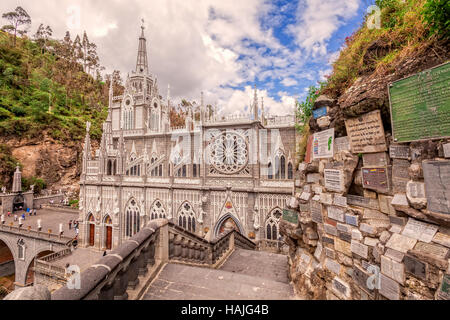 Las Lajas kolumbianischen katholische Kirche, gebaut zwischen 1916 und 1948 ist topografisch den schönsten In der Welt, Südamerika Stockfoto