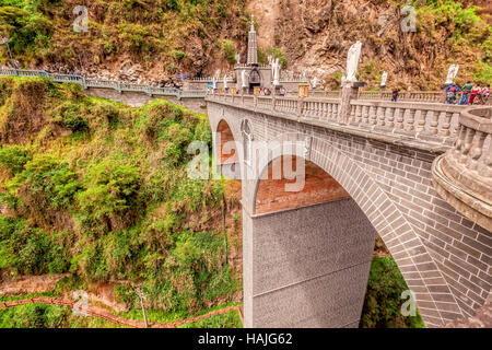 Las Lajas Heiligtum ist eine Basilika gebaut, in der Schlucht des Flusses Guaiatara, Südamerika Stockfoto
