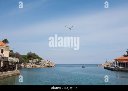 Boot verlassen Bucht von Veli Losinj, Kvarner Bucht, Kroatien Stockfoto