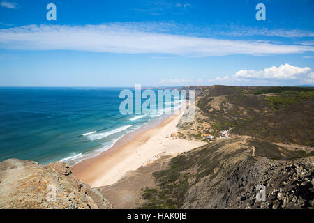 schöne Aussicht zum Castelejo Strand in Portugal Stockfoto