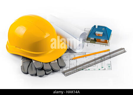 Haus Bau-Projekt - Werkzeuge und Geräte auf Blaupausen Stockfoto