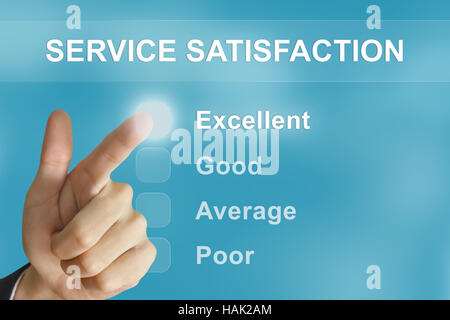 Unternehmen der Hand Service-Zufriedenheit-Taste auf dem Bildschirm klicken Stockfoto
