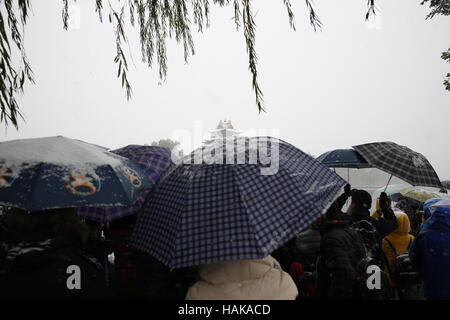 Nordwesten Wachturm. Die Verbotene Stadt im Winter. Beijing. China Stockfoto