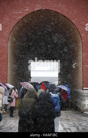 Die Verbotene Stadt nach einem Schneefall Peking China Stockfoto