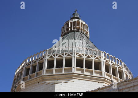 Die Kuppel der Kirche der Verkündigung in Nazareth, Israel, im Jahr 2016. Stockfoto