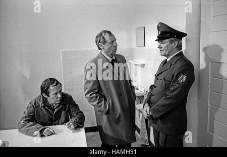 Episode "Trimmel Hält Ein Plädoyer" aus der Krimireihe "Tatort", Deutschland 1978, Regie: Peter Schulze Rohr, Szenenfoto Stockfoto