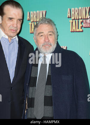 New York, USA. 1. Dezember 2016. Chazz Palminteri & Robert De Niro Premiere für A Bronx Tale das neue Musical am Longacre Theatre Credit besuchen: Lev Radin/Alamy Live-Nachrichten Stockfoto