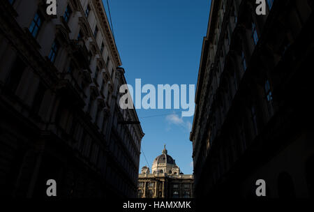 Wien, Österreich. 2. Dezember 2016. Ansicht des Museum of Fine Arts in Wien, Österreich, 2. Dezember 2016. Foto: Daniel Reinhardt/Dpa/Alamy Live News Stockfoto