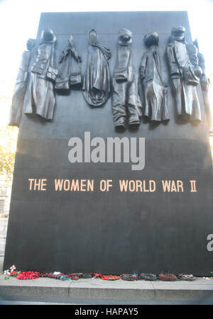England, London, Westminster, Denkmal für die Frauen des 2. Weltkrieges. Stockfoto