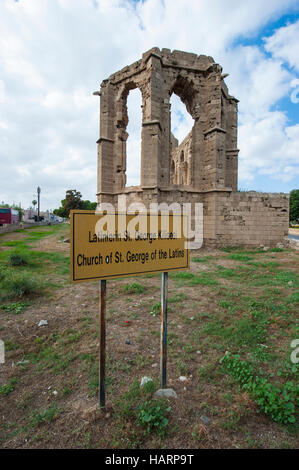 Kirche des Heiligen Georg der Latiner in Famagusta (Türkisch: Gazimagusa), Nord-Zypern. Stockfoto