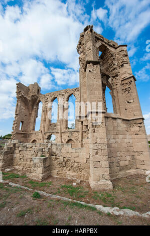 Kirche des Heiligen Georg der Latiner in Famagusta (Türkisch: Gazimagusa), Nord-Zypern. Stockfoto