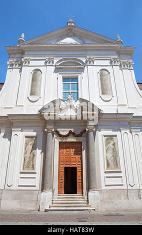 Brescia - die Fadade der Kirche Chiesa di Santa Maria della Carita. Stockfoto