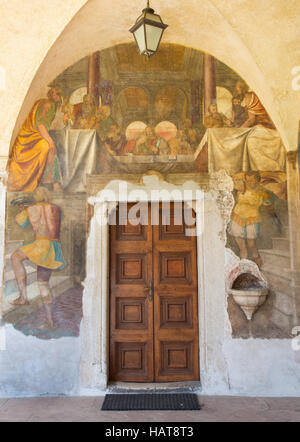 BRESCIA, Italien - 21. Mai 2016: Das Fresko des letzten Abendmahls im Atrium der Kirche Chiesa del Santissimo Corpo di Cristo von 16. Jhdt. Stockfoto