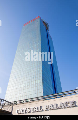 BRESCIA, Italien - 22. Mai 2016: The Cristal Palace Tower. Stockfoto