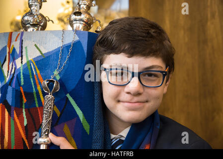 Traditionelle Jewsih Bar Mitzvah in Boston, MA Stockfoto