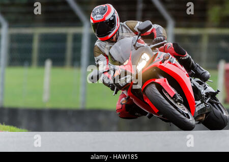 Brandshatch trackday Motorrad Stockfoto