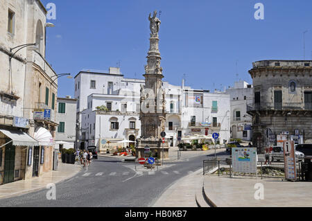 Piazza della Liberta, Quadrat, Ostuni, Italien Stockfoto