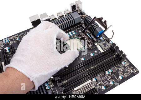 Installation von modernen Prozessor CPU-Sockel Stockfoto