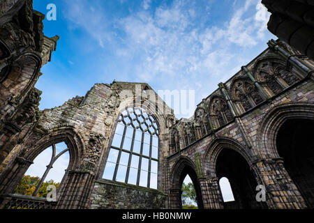 Ruinen von Holyrood Abbey, neben dem Palast, Edinburgh, Schottland Stockfoto