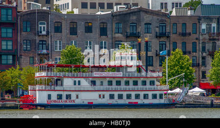 Die Skyline der Innenstadt Savannah Georgia USA Stockfoto