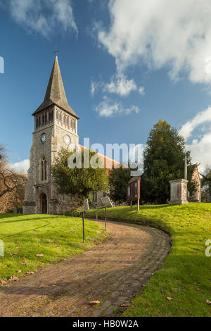 Herbsttag im Dorf Wickham, Hampshire, England. Stockfoto