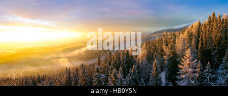 Landschaften in der Slowakei, Schnee und Berge Stockfoto